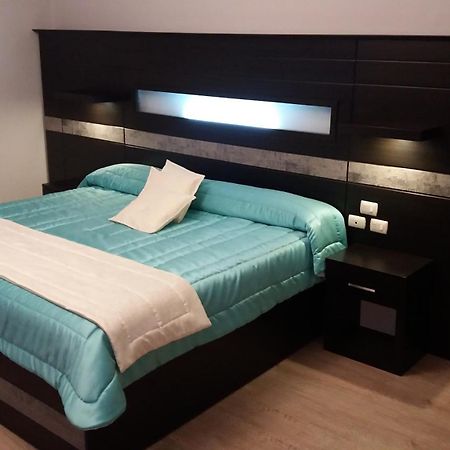 Hotel Majestic 2 By Hhg กูเอ็งกา ห้อง รูปภาพ