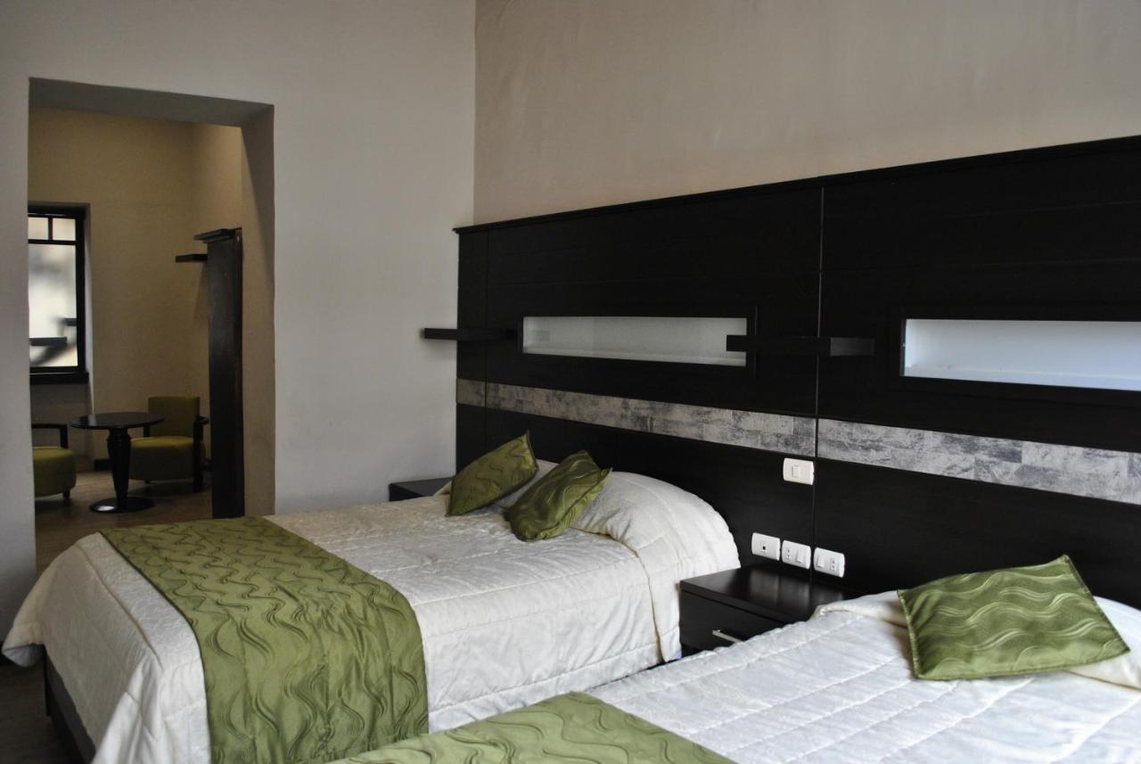Hotel Majestic 2 By Hhg กูเอ็งกา ภายนอก รูปภาพ