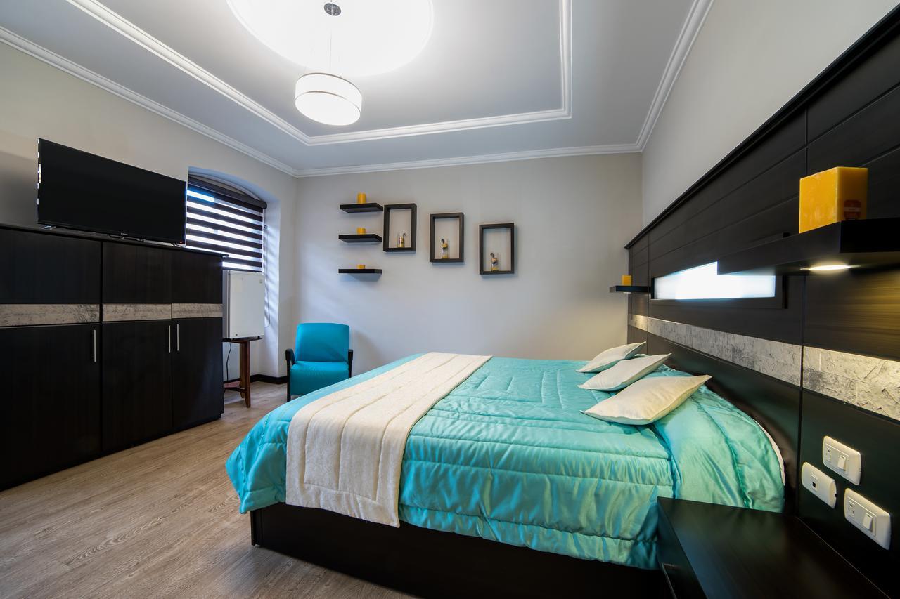 Hotel Majestic 2 By Hhg กูเอ็งกา ภายนอก รูปภาพ